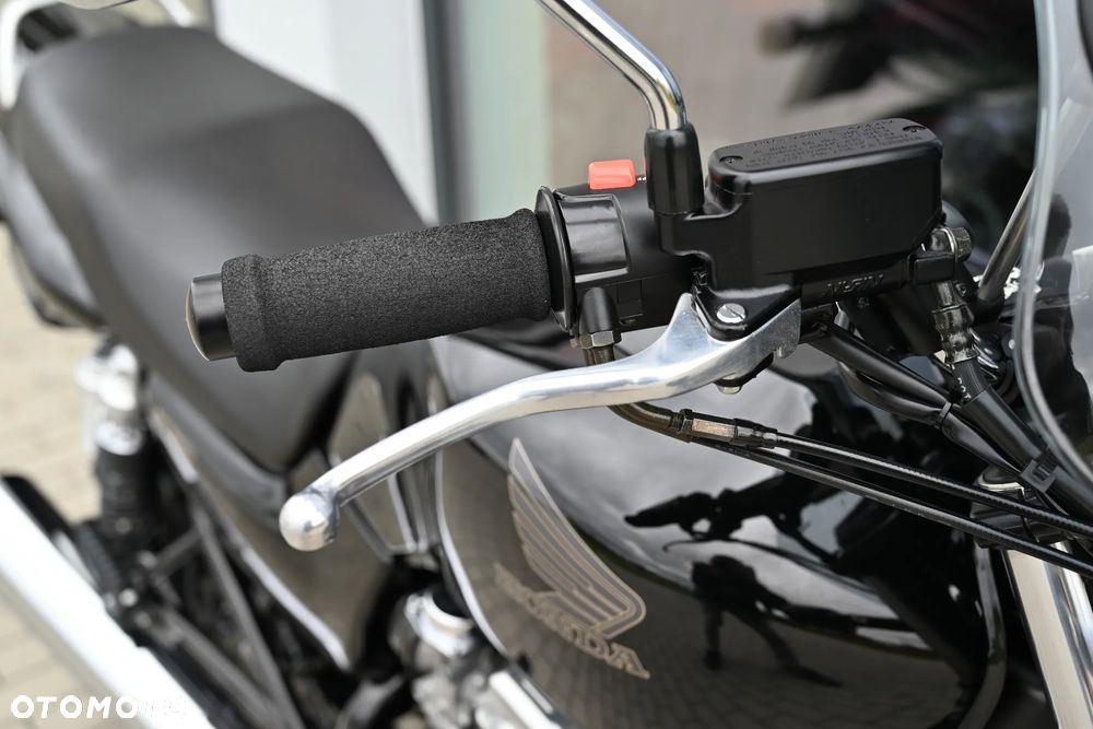 Honda CB - 13