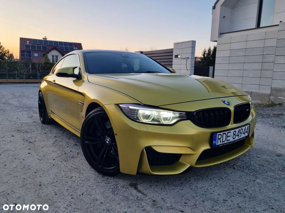 BMW M4 Coupe DKG - 2
