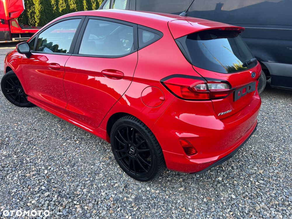 Ford Fiesta 1.0 EcoBoost Hybrid S&S ST-LINE X - 26