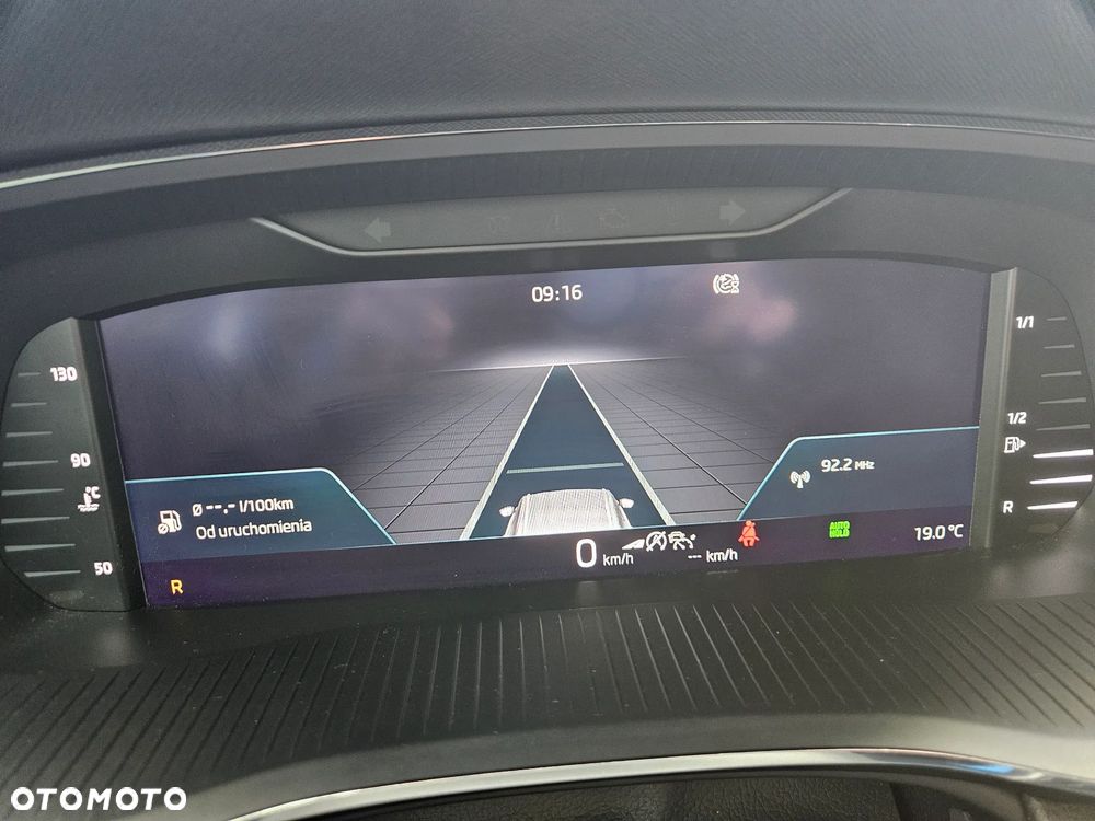 Skoda Octavia 2.0 TDI DSG Edition - 12