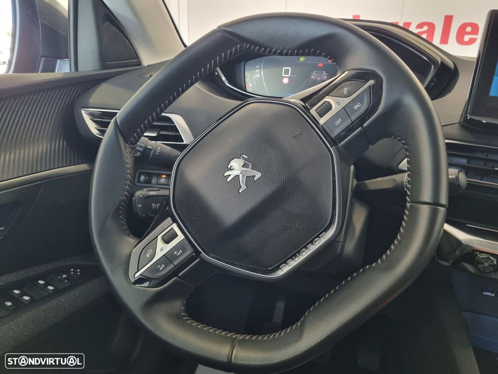 Peugeot 3008 1.5 BlueHDi Active - 15