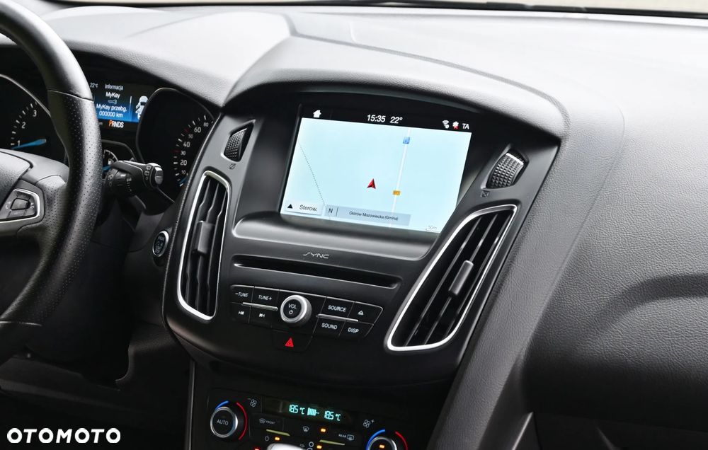 Ford Focus 1.5 EcoBoost ST-Line - 22