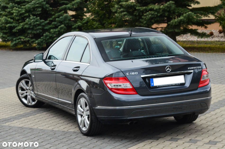 Mercedes-Benz Klasa C 180 Kompressor Elegance - 23