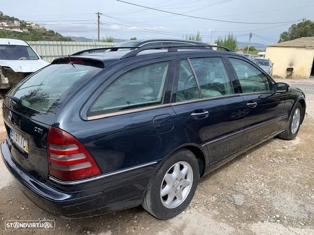 Mercedes-Benz 220 - 3