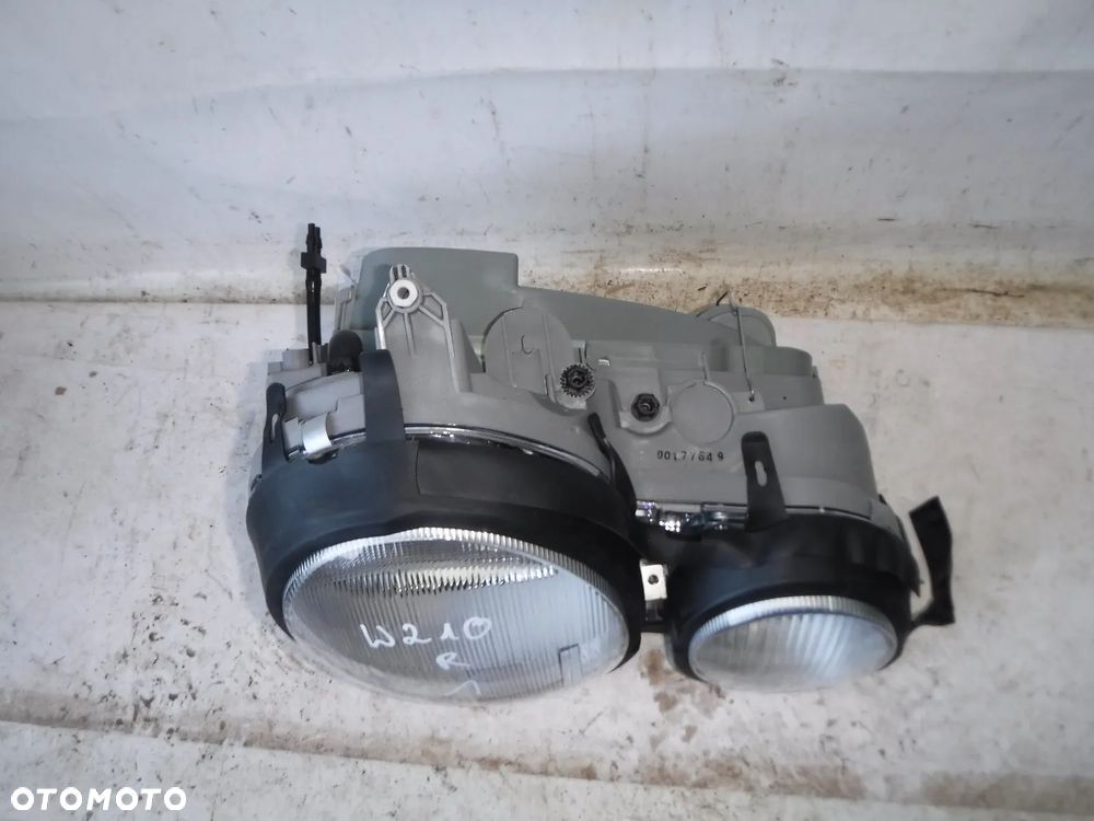 mercedes e klasa w210 95-99r  lampa przód prawa przednia nowa - 7