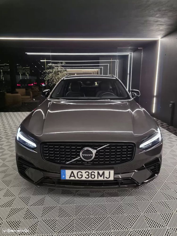 Volvo V90 2.0 T6 PHEV R-Design AWD - 5