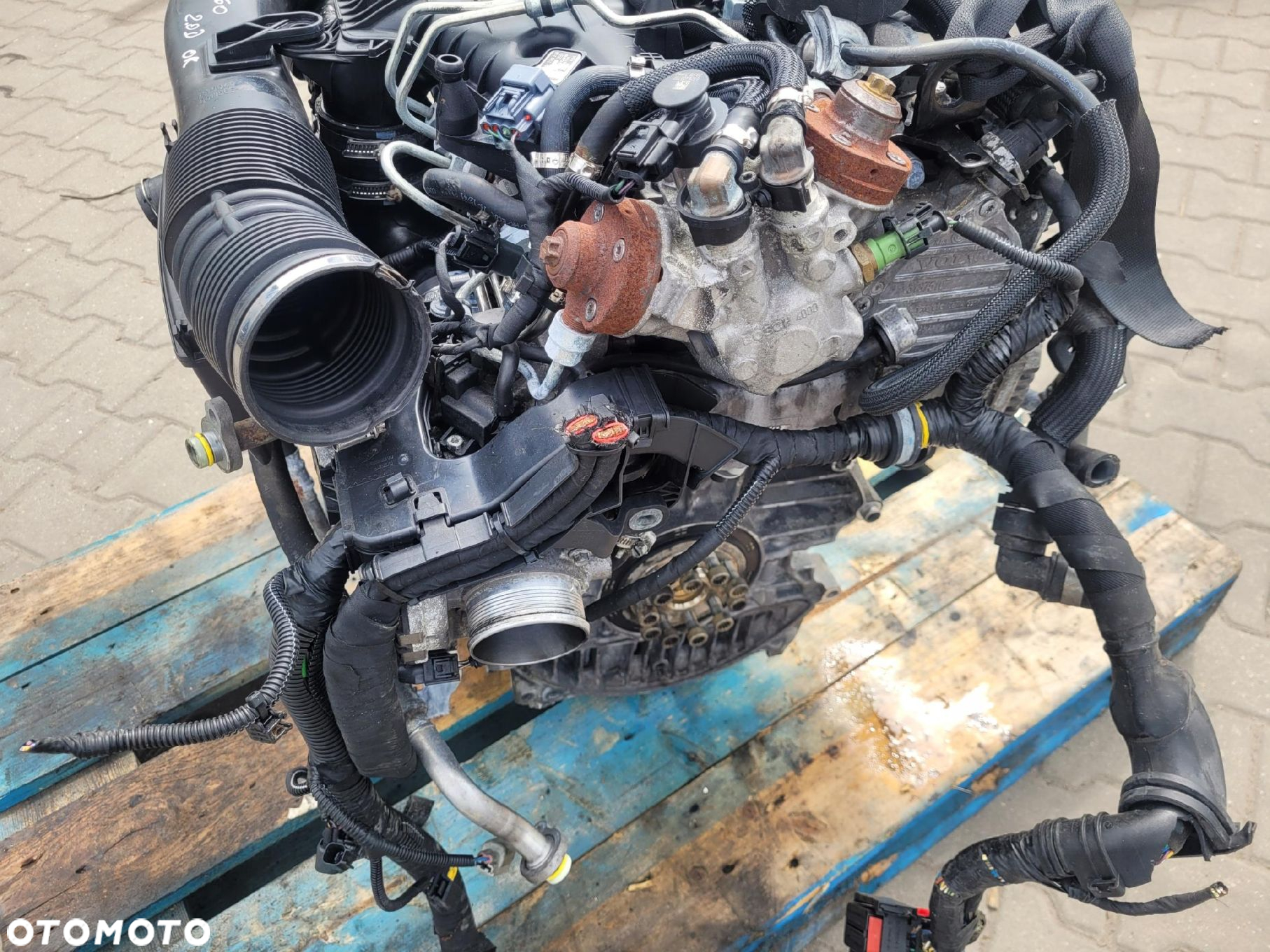 SILNIK 2.0 DIESEL D5204T7 VOLVO S80 XC60 V70 III V40 V60 KPL - 6
