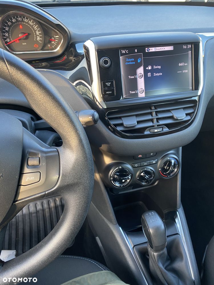 Peugeot 208 1.2 PureTech Active - 22