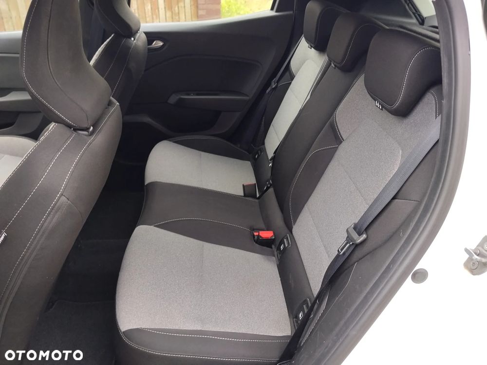 Renault Clio 1.6 E-TECH Full Hybrid 145 Evolution - 23