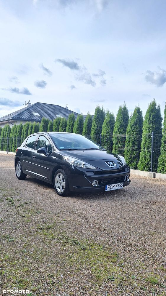 Peugeot 207 1.4 Presence - 2