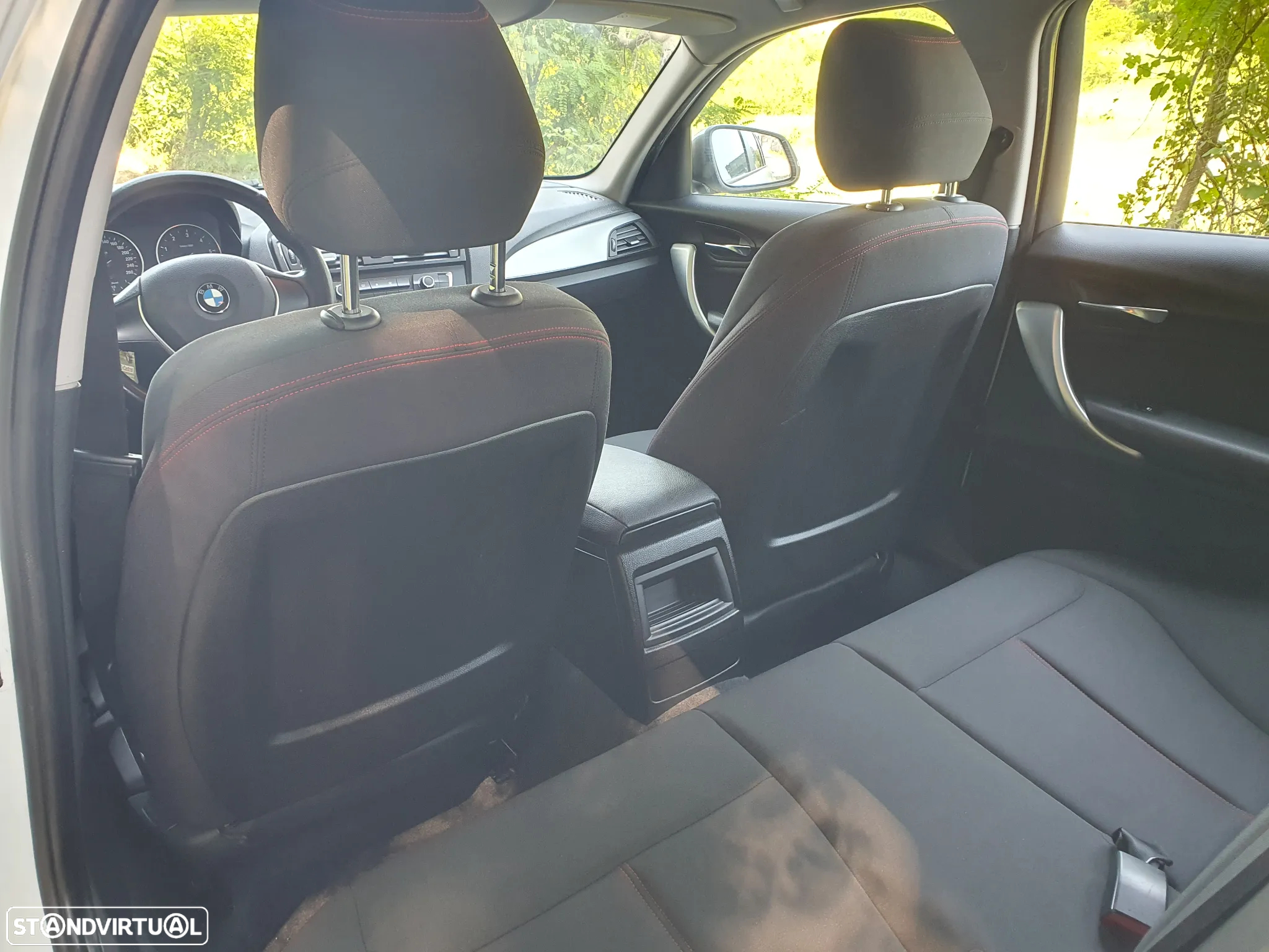 BMW 118 d Sport Line - 12