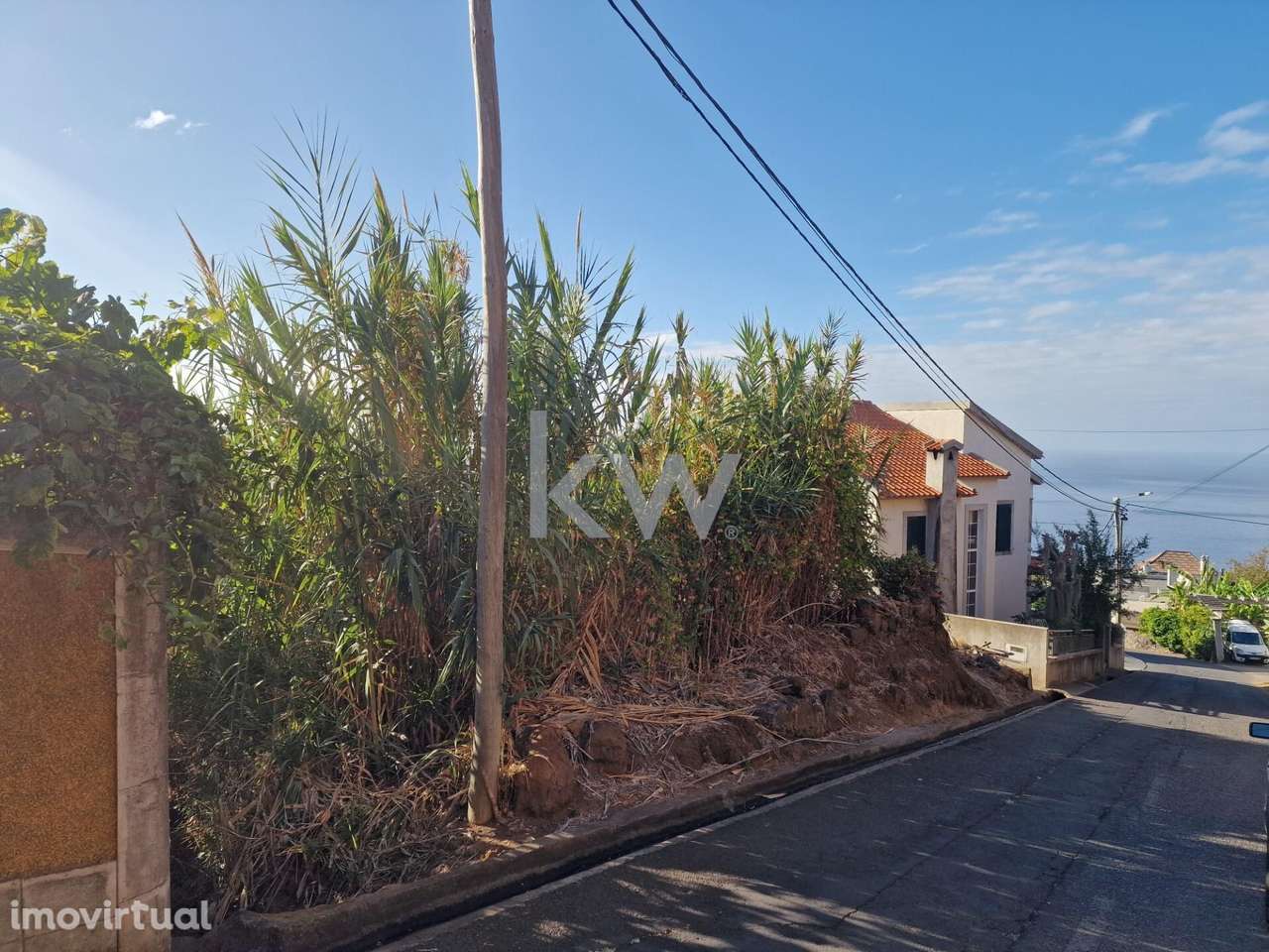 Terreno vista mar e montanha, com ruina | Piquinho | Livramento | Pont - Grande imagem: 3/14