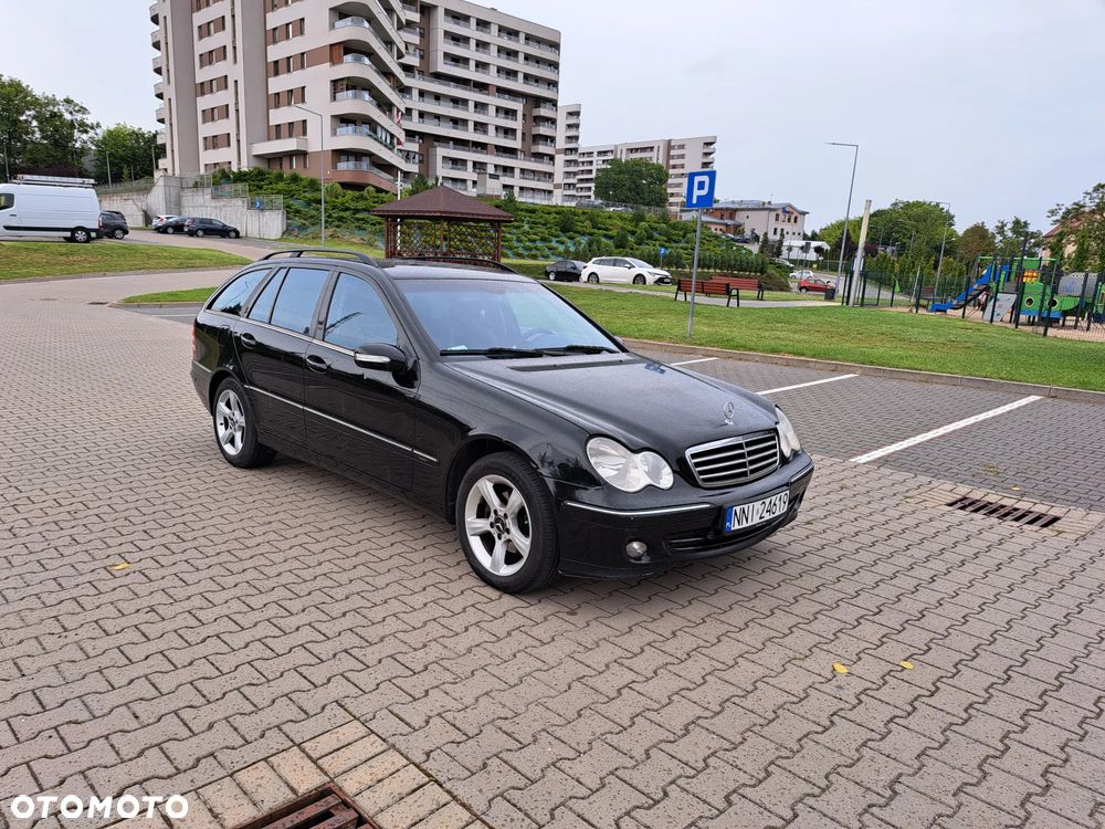 Mercedes-Benz Klasa C 220 CDI Automatik Avantgarde DPF - 7