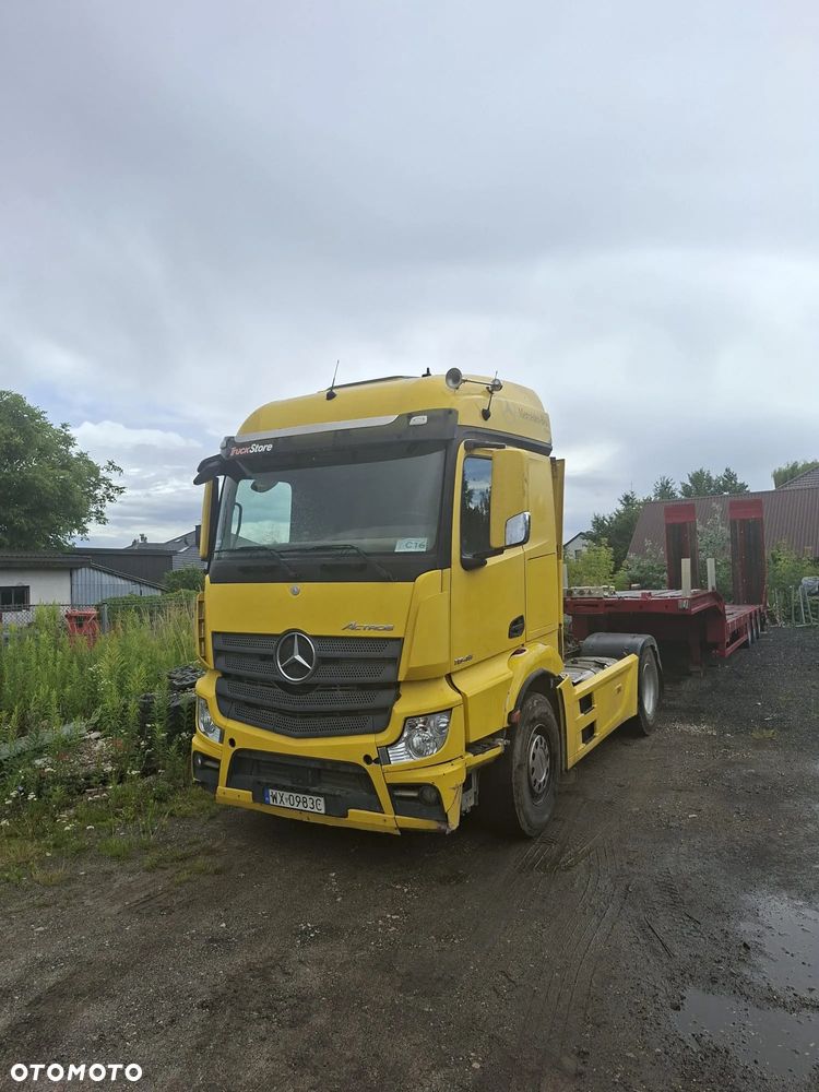 Mercedes-Benz ACTROS - 1