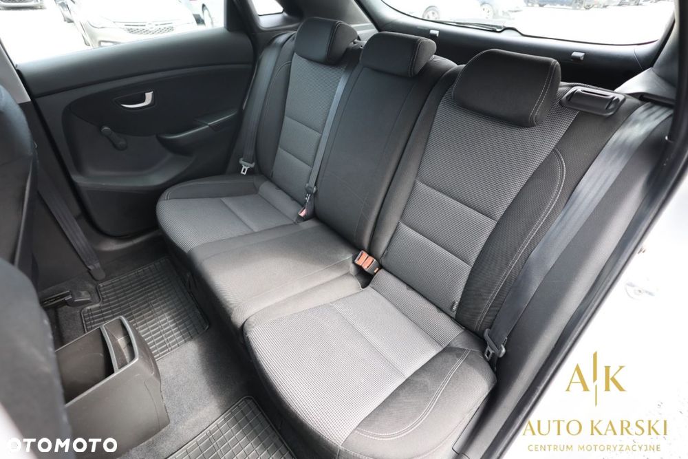 Hyundai i30 - 29