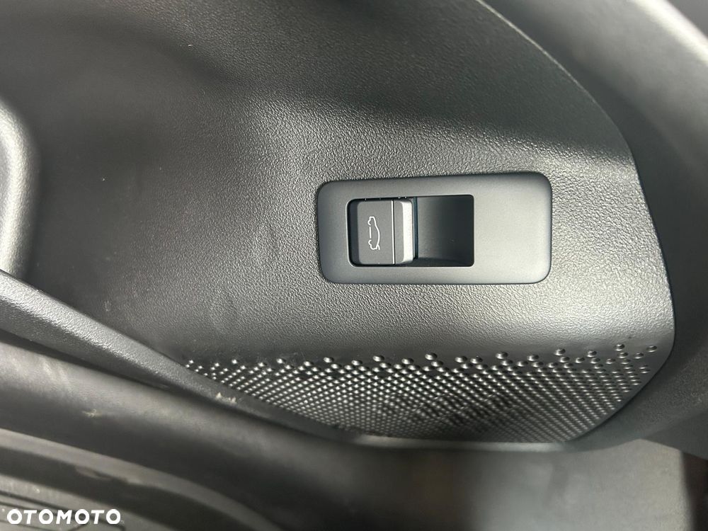 BYD Seal - 12