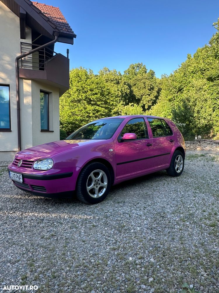 Volkswagen Golf - 3