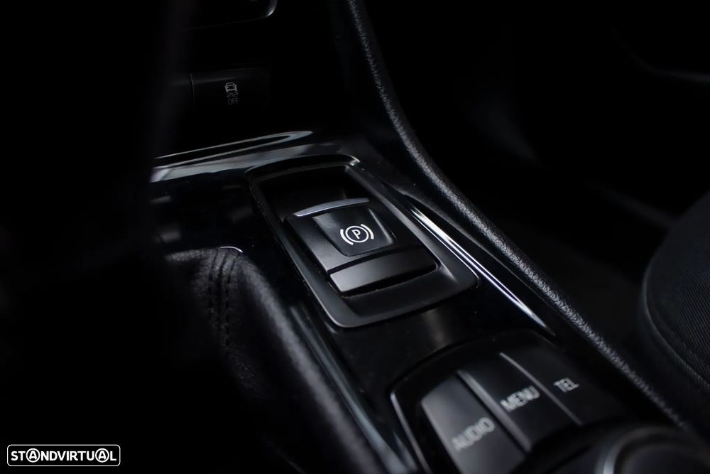 BMW 216 Active Tourer d Advantage - 24