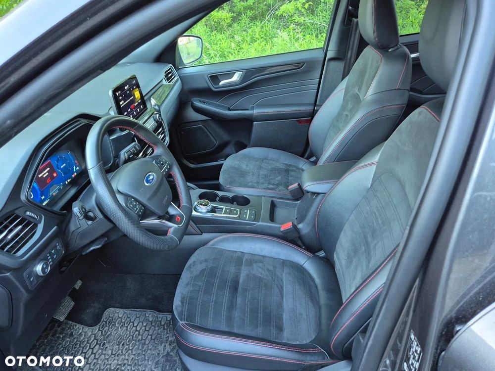 Ford Kuga - 9