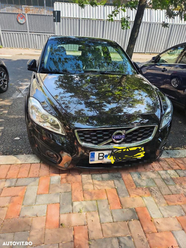 VOLVO C30