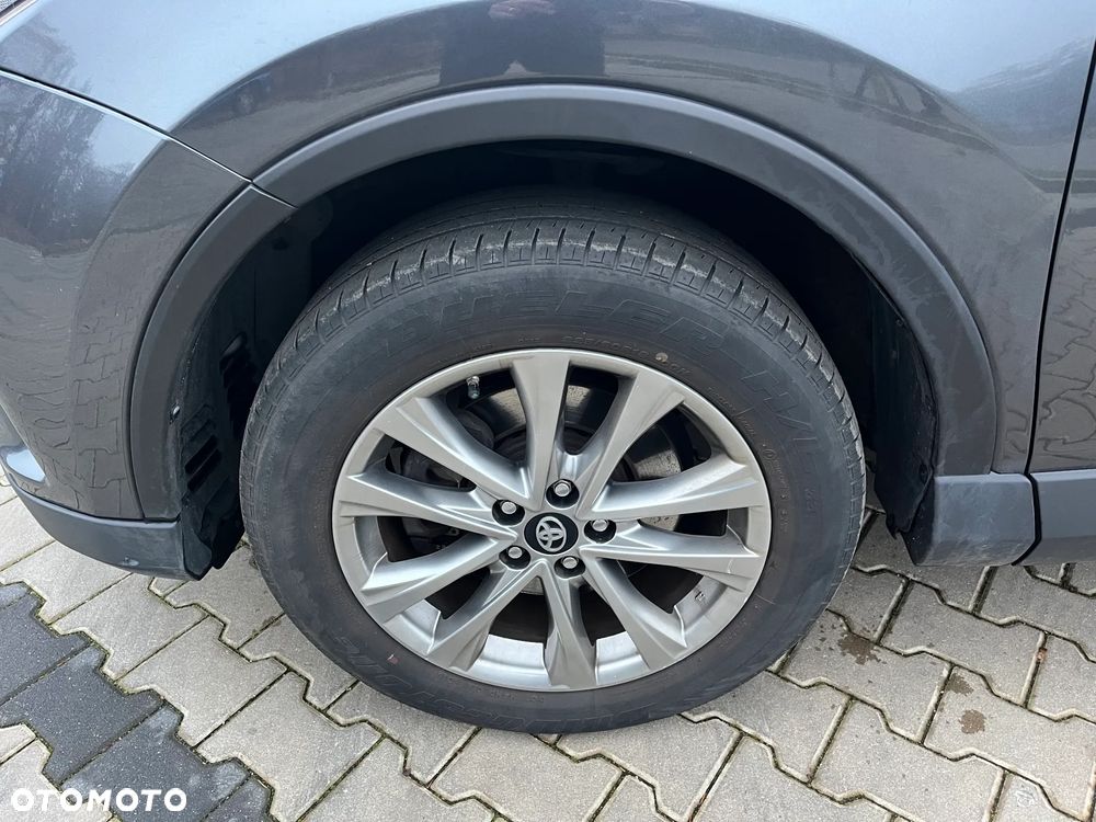 Toyota RAV4 - 14