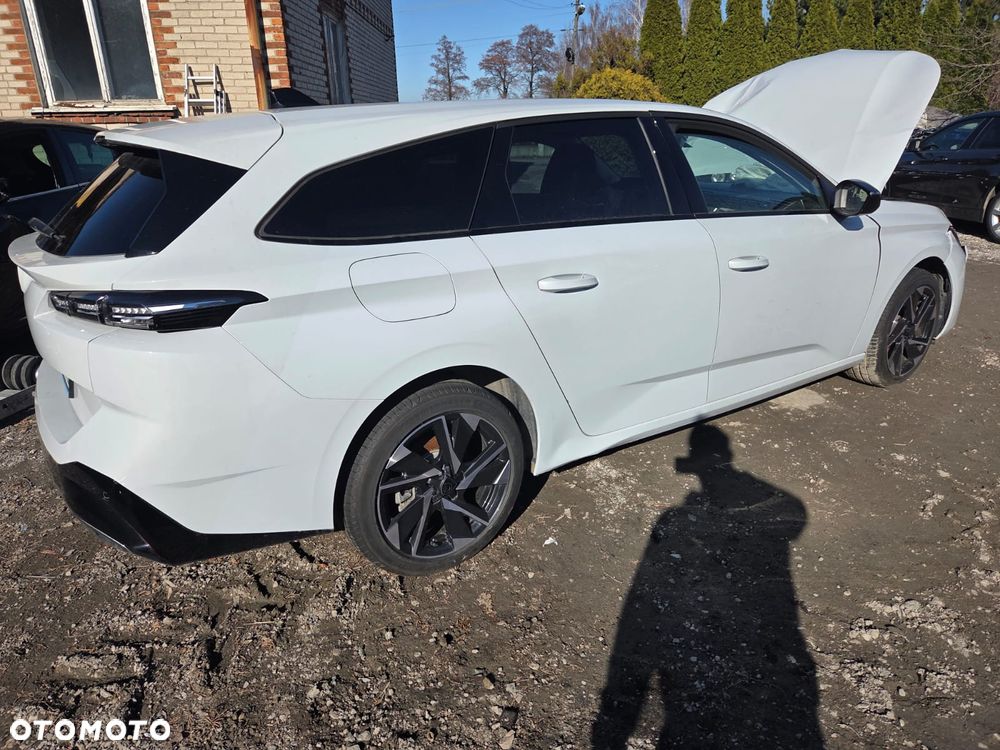 Peugeot 308 - 9