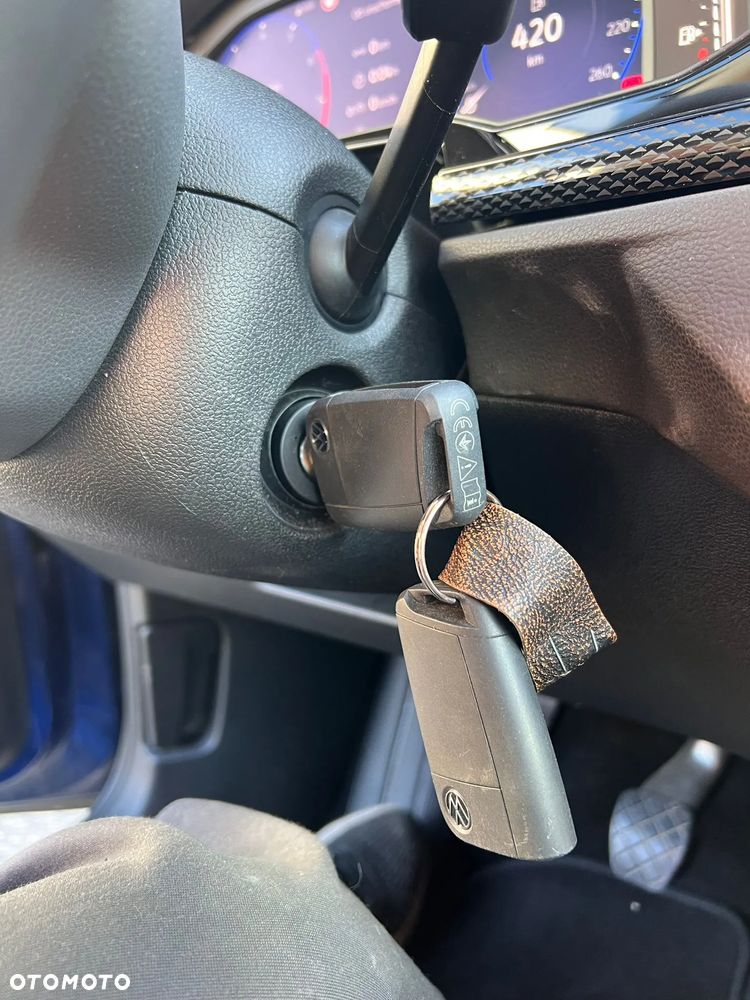 Volkswagen Polo 1.0 TSI OPF IQ.DRIVE - 20