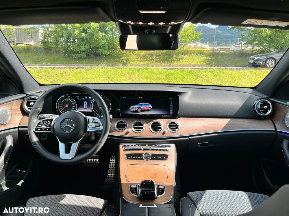 Mercedes-Benz E 220 d T-Modell 4MATIC Aut - 13
