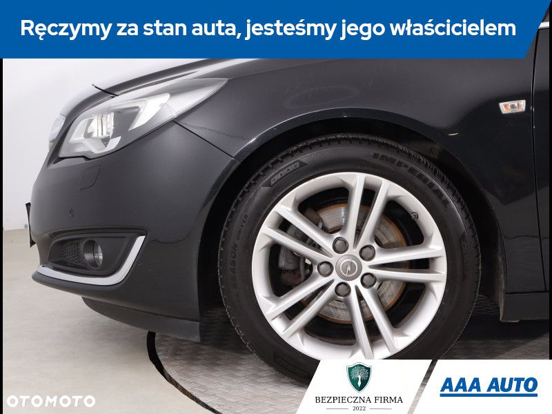 Opel Insignia - 16