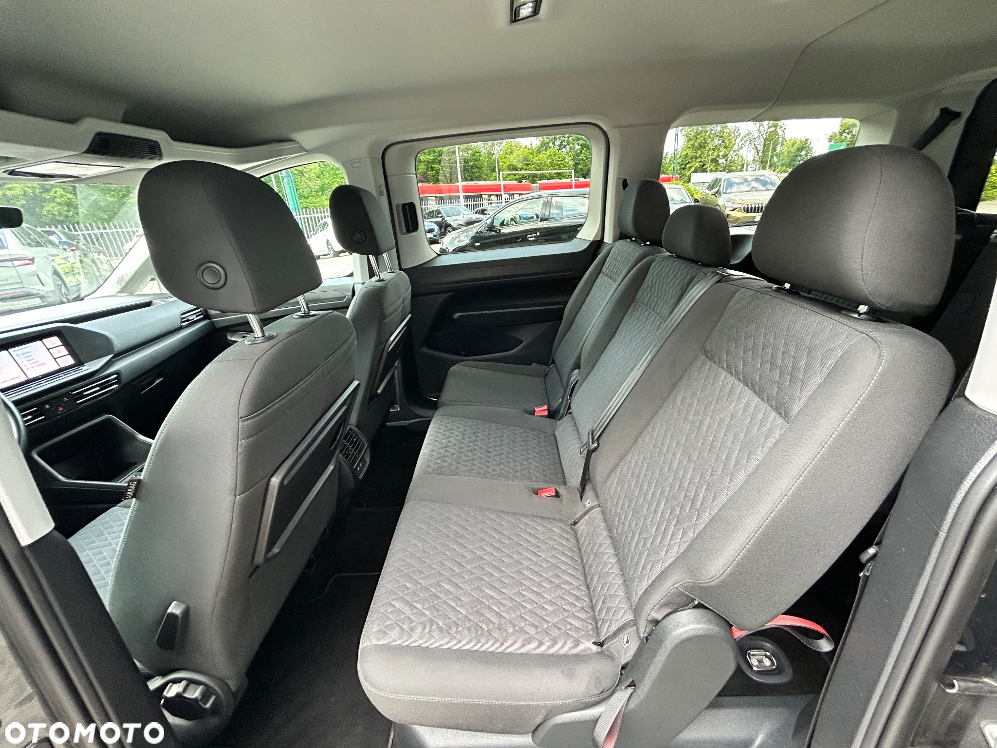 Volkswagen Caddy 2.0 TDI Life DSG - 11