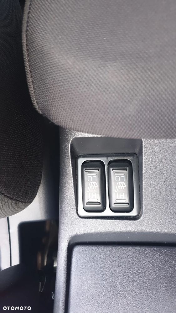 Mitsubishi Lancer - 33