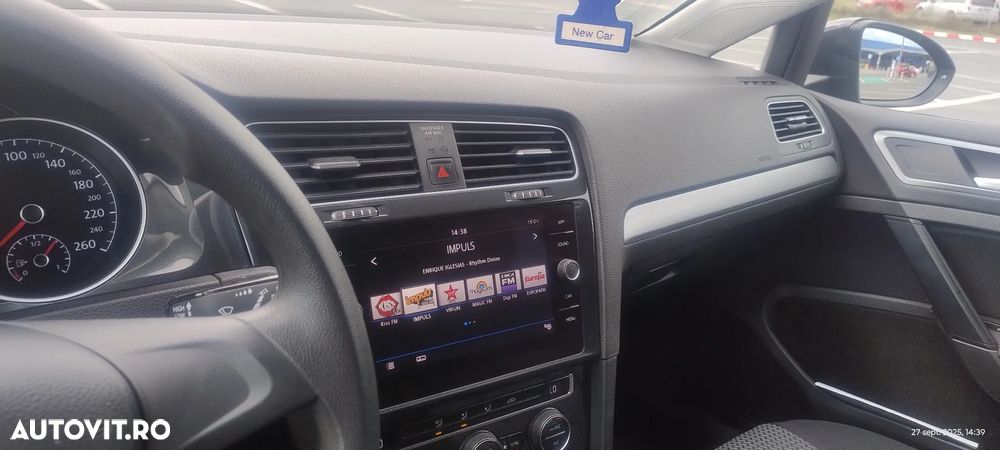 Volkswagen Golf 1.6 TDI Comfortline - 9