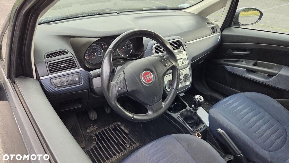 Fiat Punto 1.4 16V Dynamic - 3