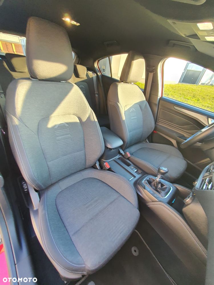 Ford Focus 1.0 EcoBoost mHEV Active X - 6