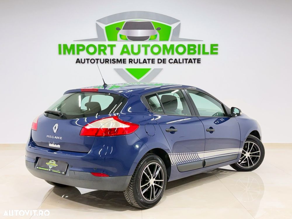 Renault Megane 1.6 16V 100 Authentique - 12