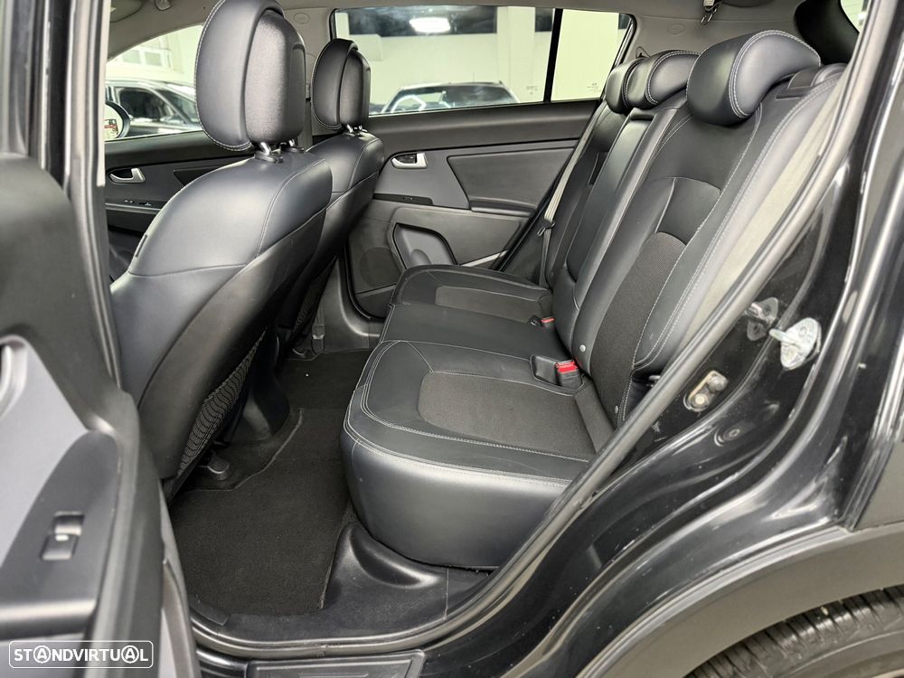 Kia Sportage 1.7 CRDI ISG LX - 20