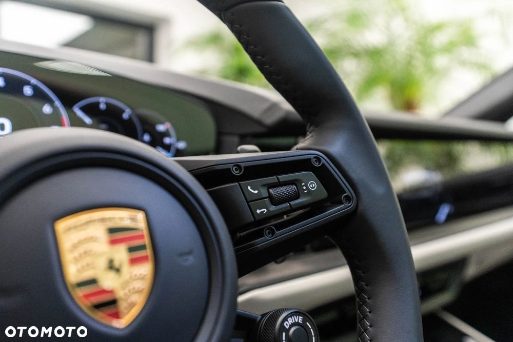 Porsche Cayenne S E-Hybrid PHEV Black Edition - 18