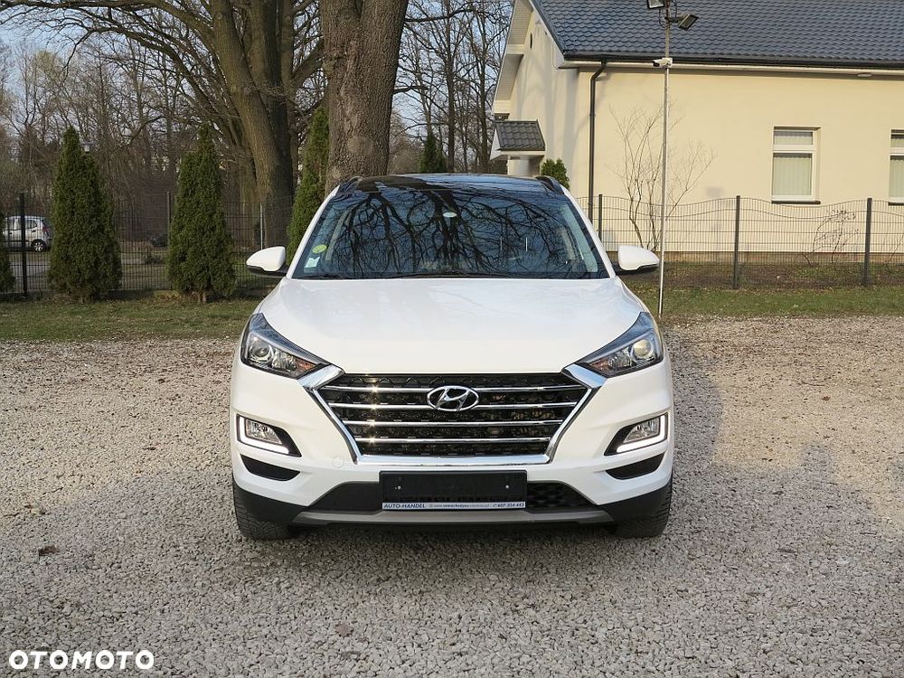Hyundai Tucson - 2