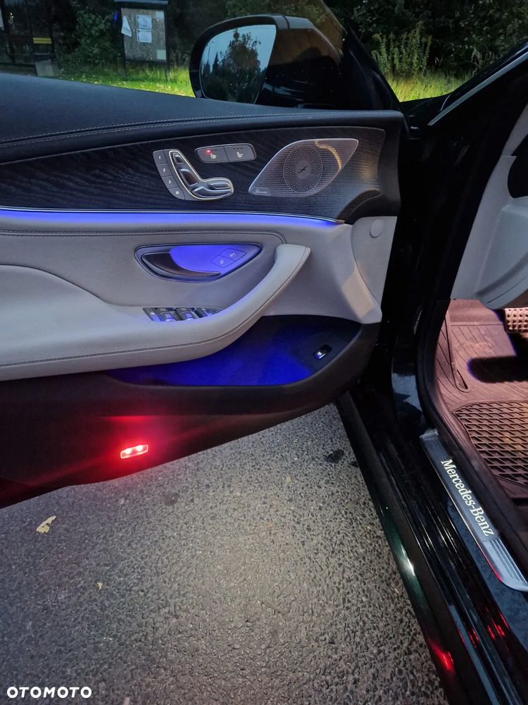 Mercedes-Benz CLS 450 4-Matic AMG - 6