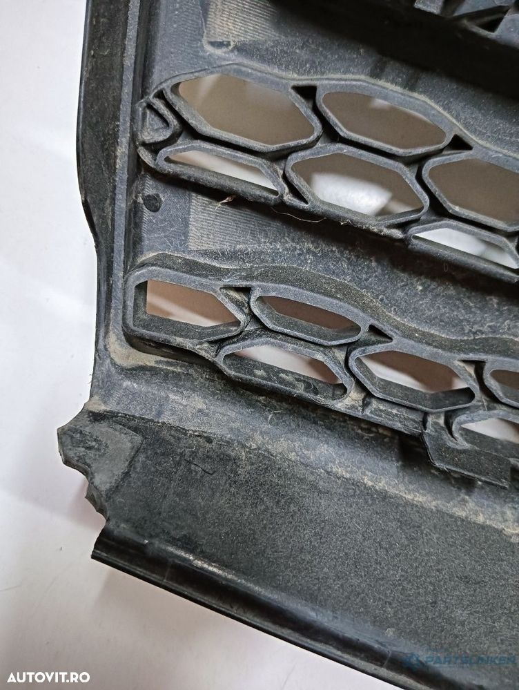 Grila fata TOYOTA RAV 4 II _A2_ 2000 - 2005 - 3