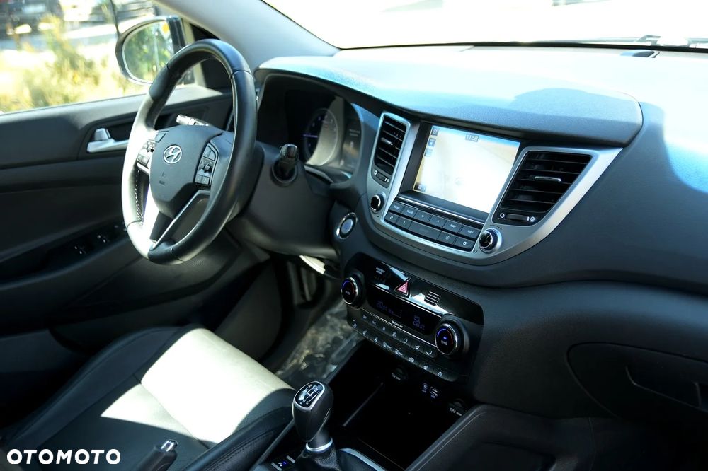 Hyundai Tucson 1.6 Turbo 2WD Advantage - 23