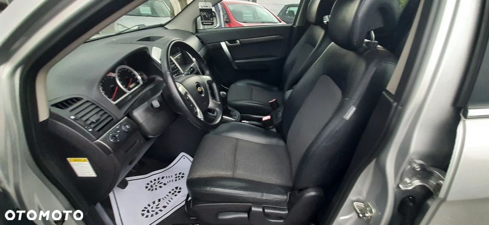 Chevrolet Captiva 2.4 2WD 7 Sitzer LS - 27