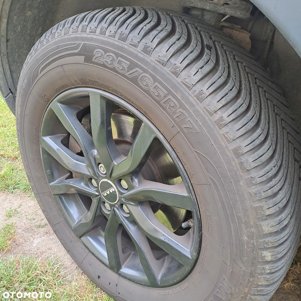 Land Rover Discovery Sport - 13