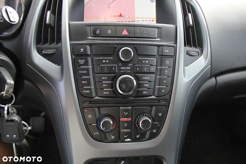 Opel Astra 1.7 CDTI DPF - 14