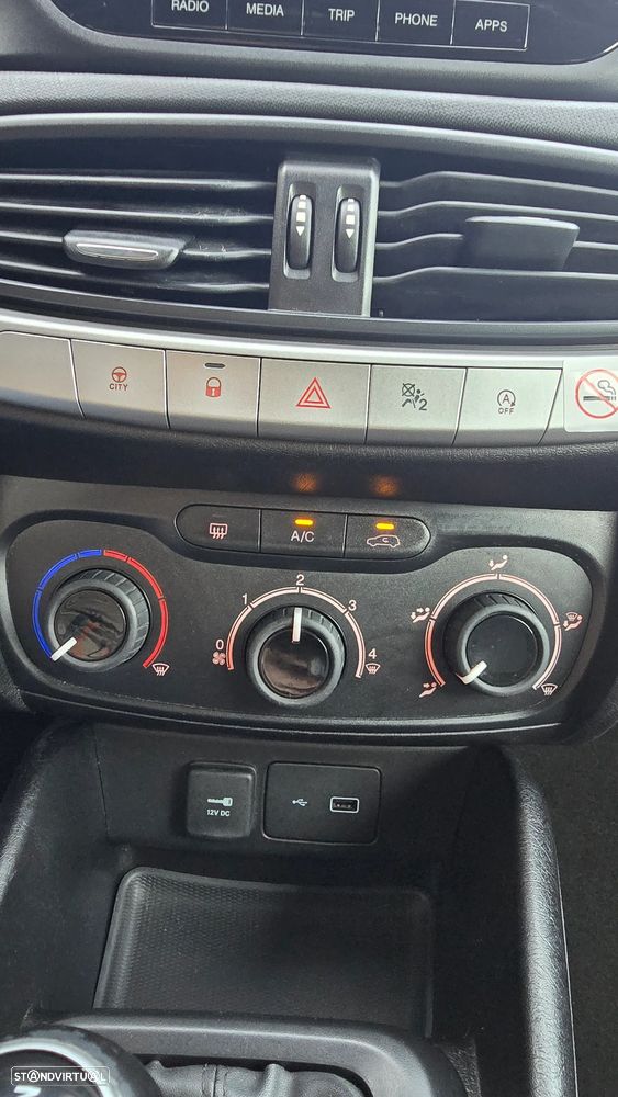 Fiat Tipo 1.3 M-Jet Street - 13
