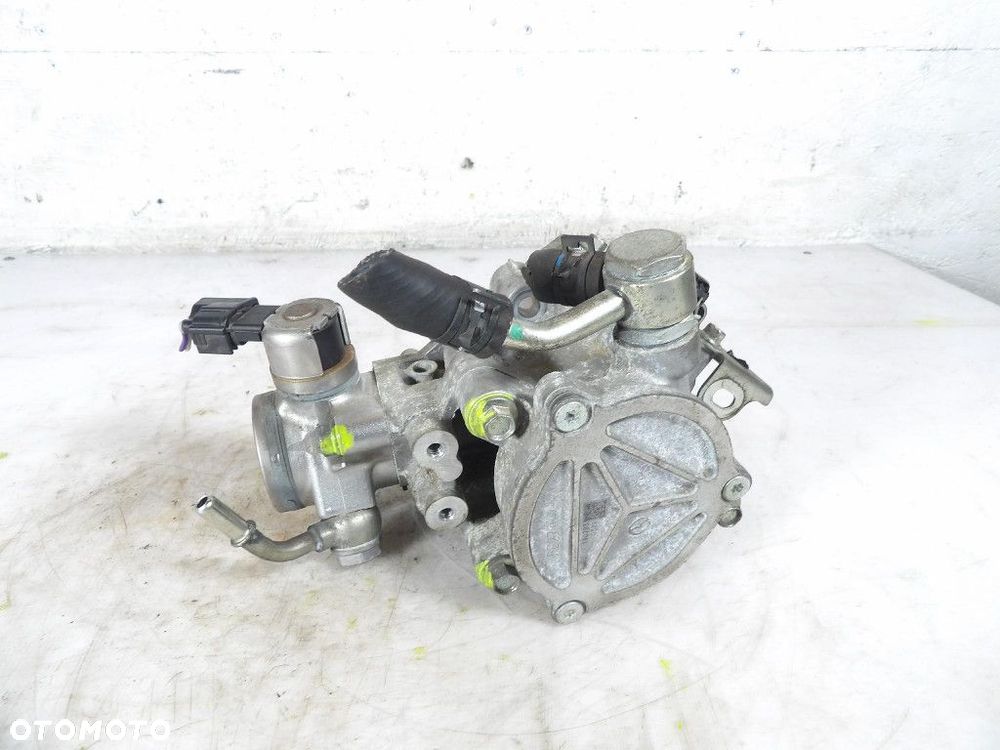 MAZDA CX-3 2.0 SKYACTIV-G POMPA WTRYSKOWA SM296100-0561 - 2