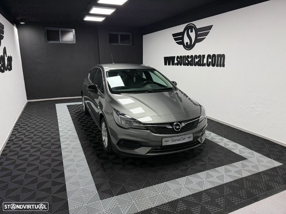 Opel Astra 1.5 D S&S Elegance - 4