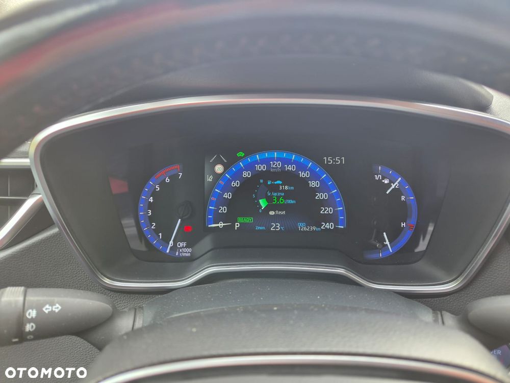 Toyota Corolla 1.8 Hybrid Executive - 9