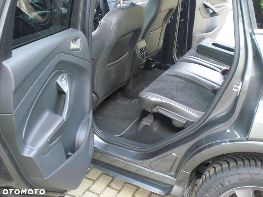Ford Kuga - 14