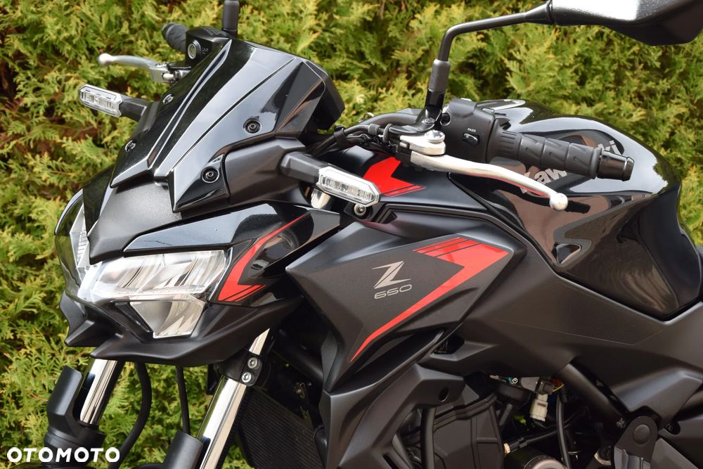 Kawasaki Z 650 - 12